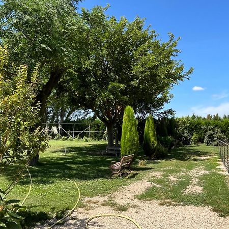 Apartamento La Provence Avec Piscine Privative En Campagne Pernes-les-Fontaines Exterior foto