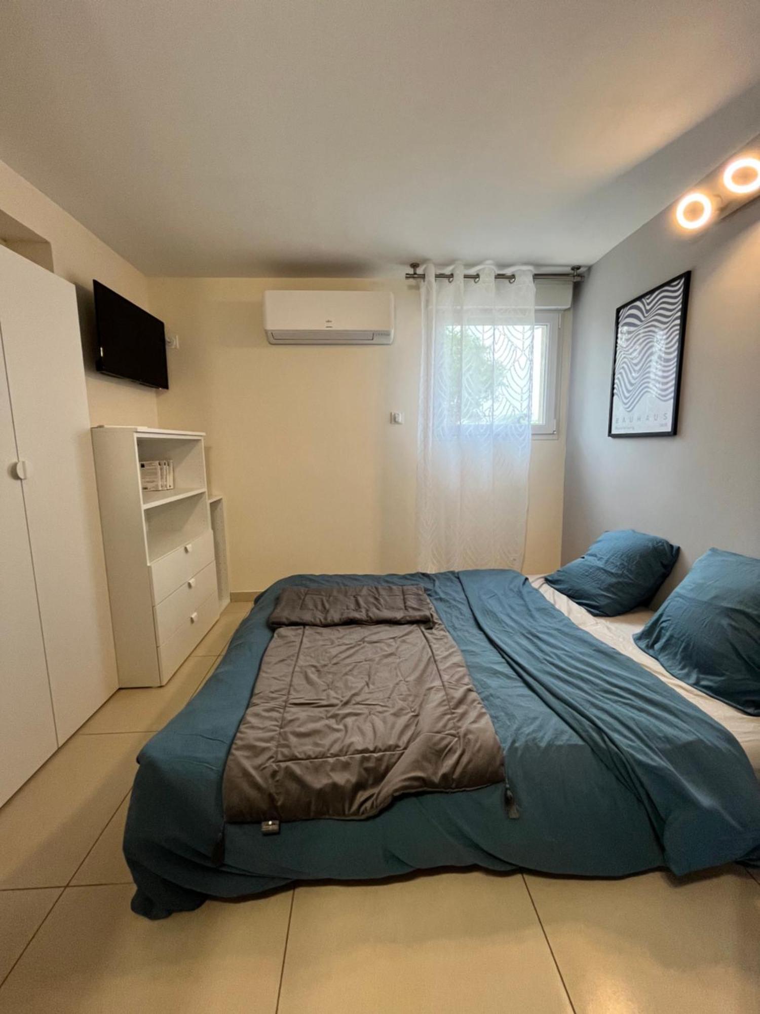 Apartamento La Provence Avec Piscine Privative En Campagne Pernes-les-Fontaines Exterior foto